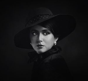 woman-8853114_1280
